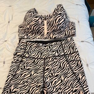 Victoria's Secret Zebra Print Activewear Set - Black and White